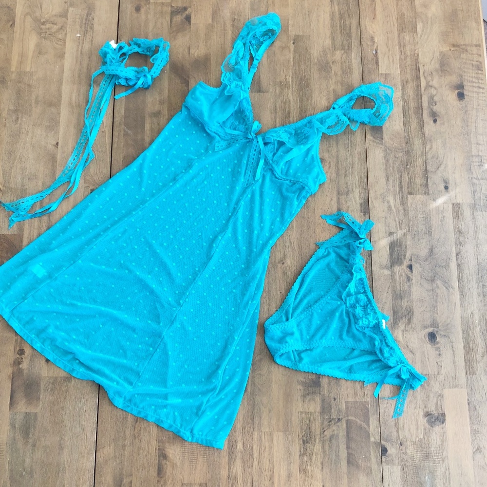 NWOT French Lingerie Set